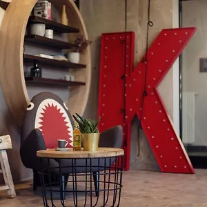 - The Niu, Keg Ost By Ihg *** Hamburg-Harburg